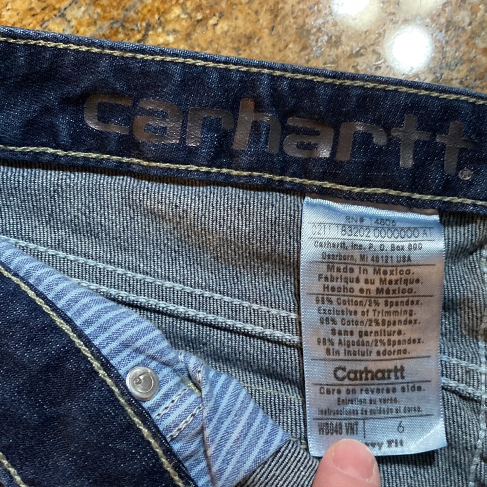 Womens Carhartt Denim Jeans Capri Pants Sz 6 Curvy Fit Cuffed EUC - Picture 4 of 8